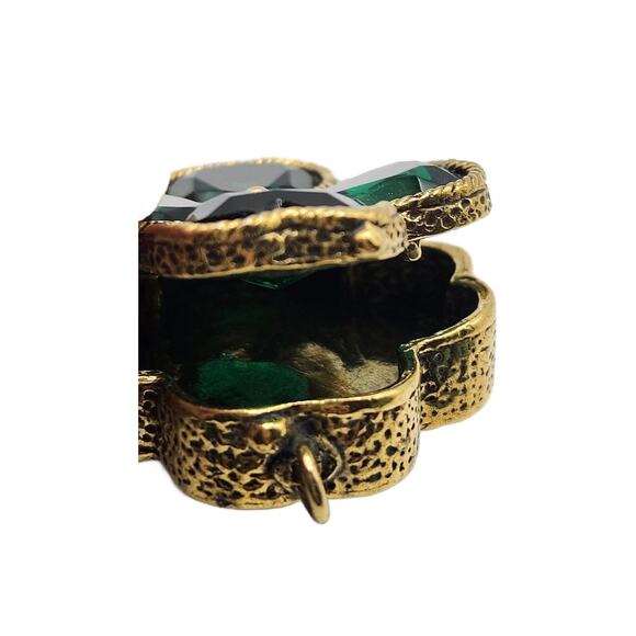 Vintage Clover Shamrock Pill Box Pendant - Picture 3 of 11